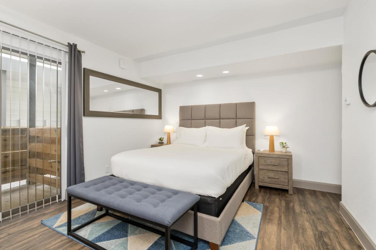 Studio W Handicap Access - Walk To Texas Medical Center, Nrg, Rice University, Parks, Zoo Houston Exterior photo