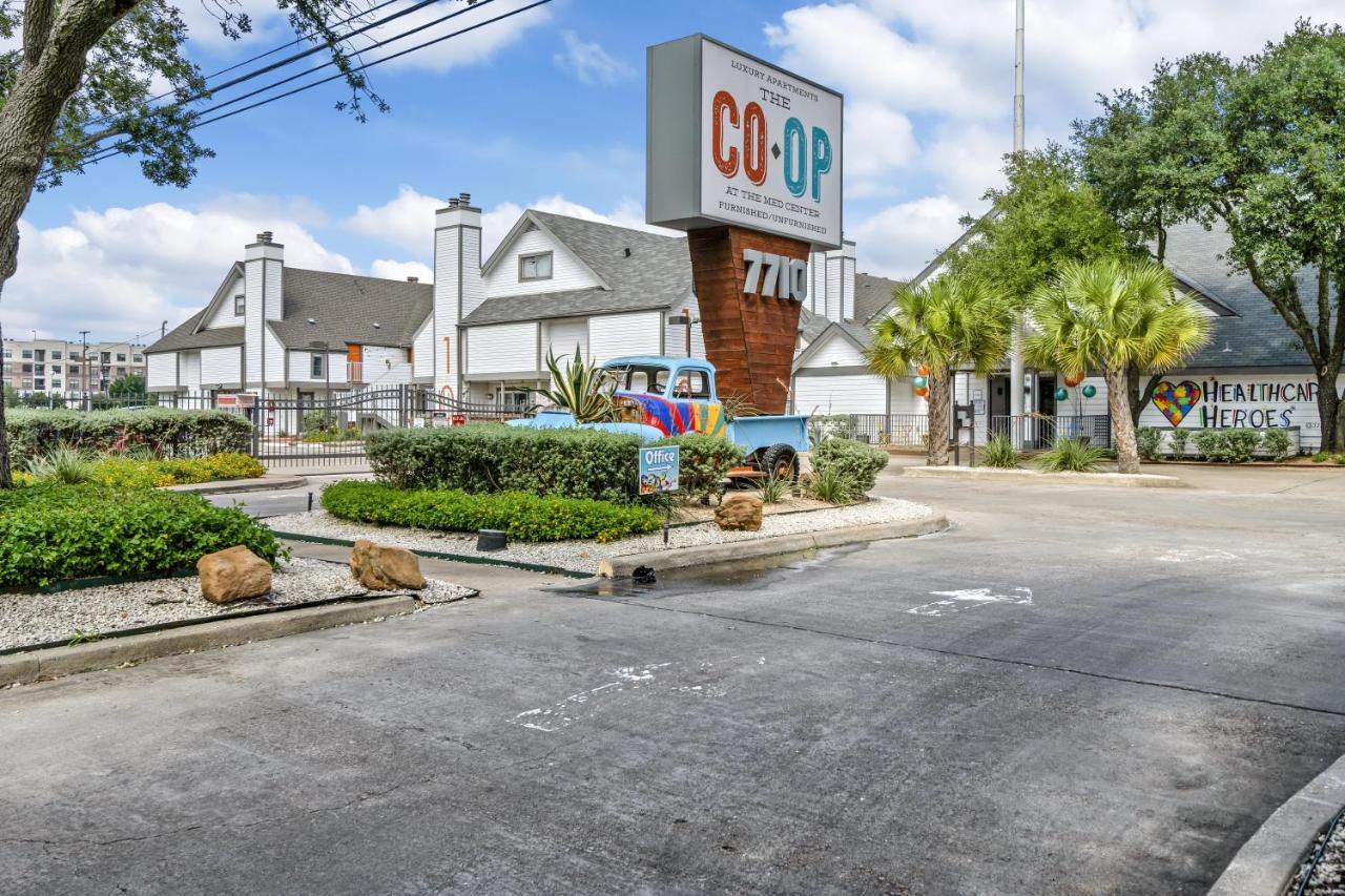 Studio W Handicap Access - Walk To Texas Medical Center, Nrg, Rice University, Parks, Zoo Houston Exterior photo
